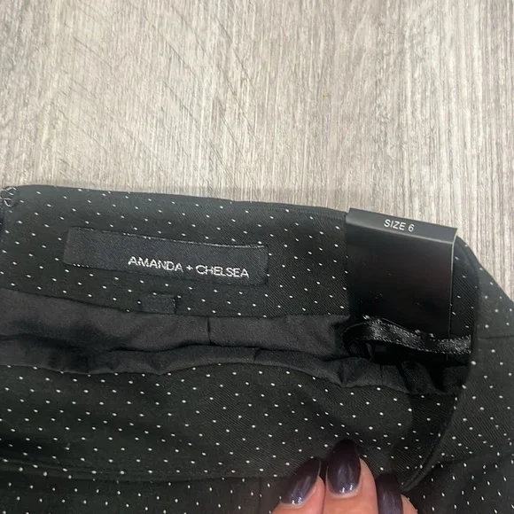 Amanda & Chelsea pencil skirt - Picture 3 of 8